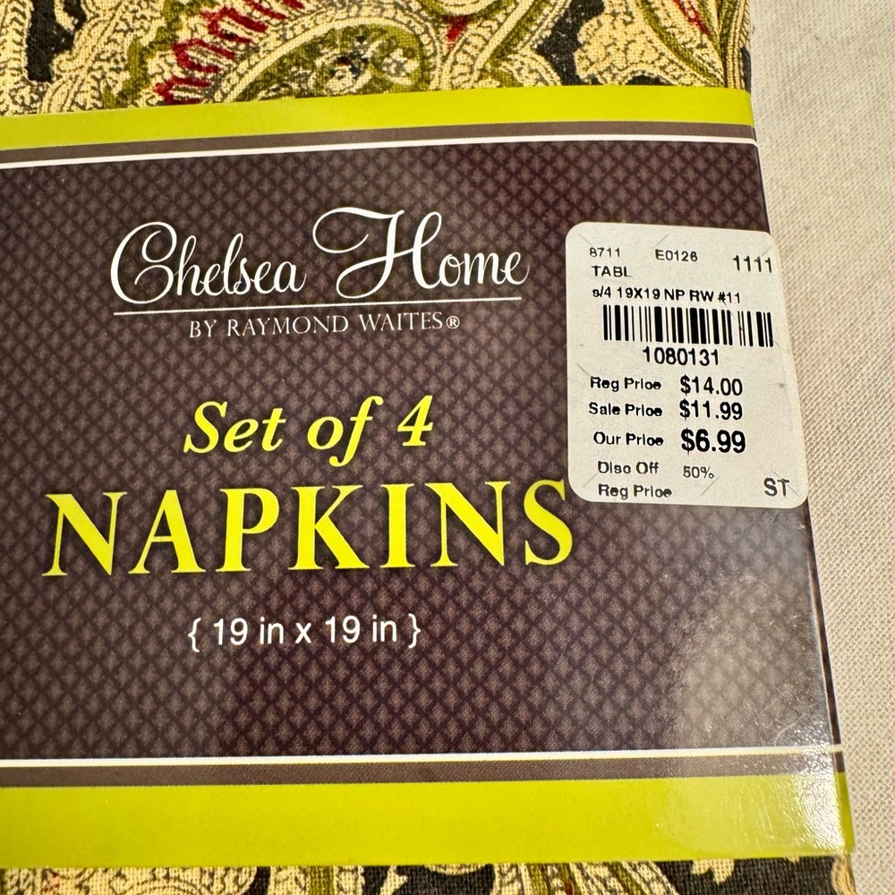 Chelsea Home Paisley Dining Cloth Napkins 2 Sets of 4 (8 total) - Picture 2 of 3